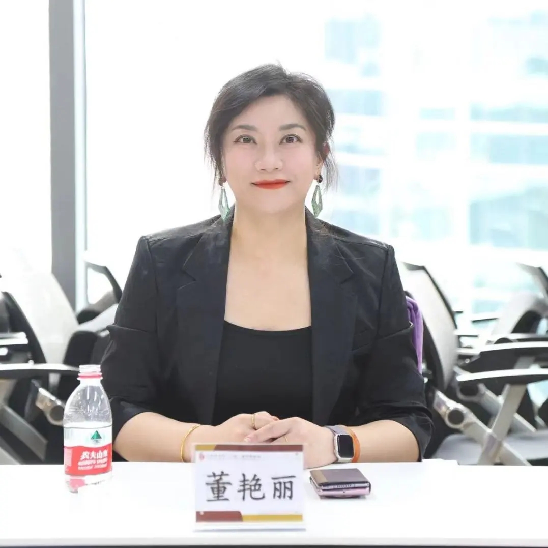 大连财经学院文法学院一行到京师大连参观交流5.webp.jpg